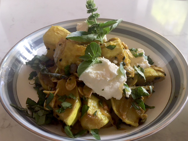 SQUASH-WITH-CARDAMON-NIGELLA-SEEDS